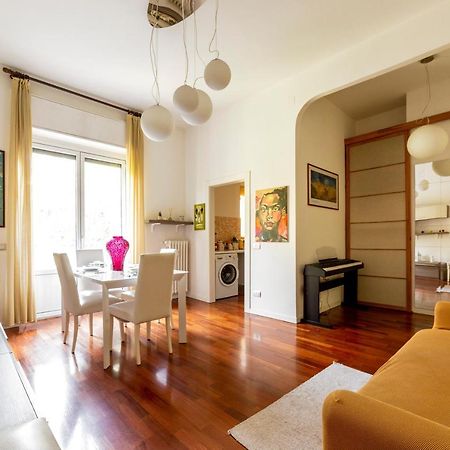 Milano Calvairate Balcony Apt Eksteriør bilde