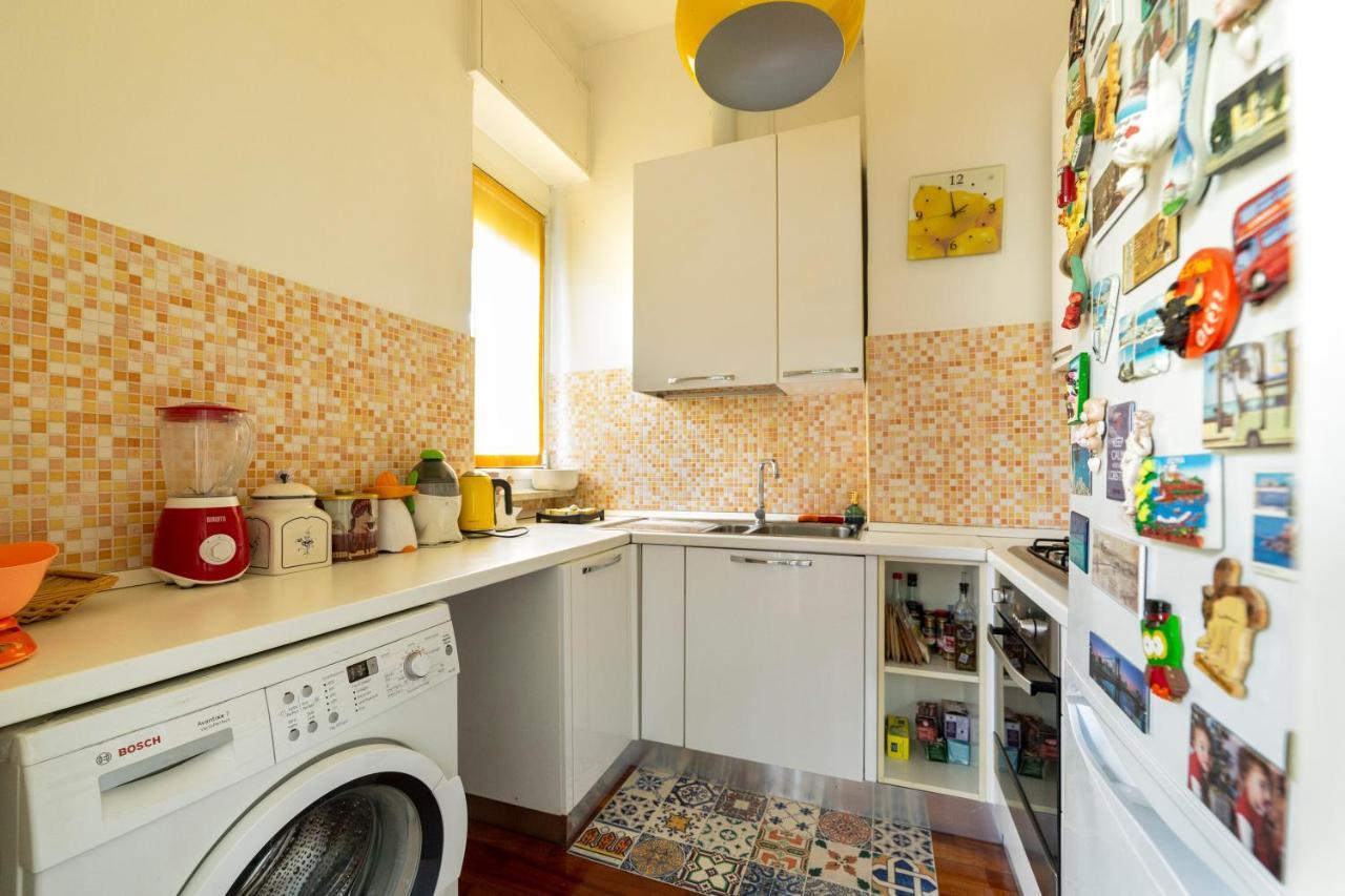Milano Calvairate Balcony Apt Eksteriør bilde